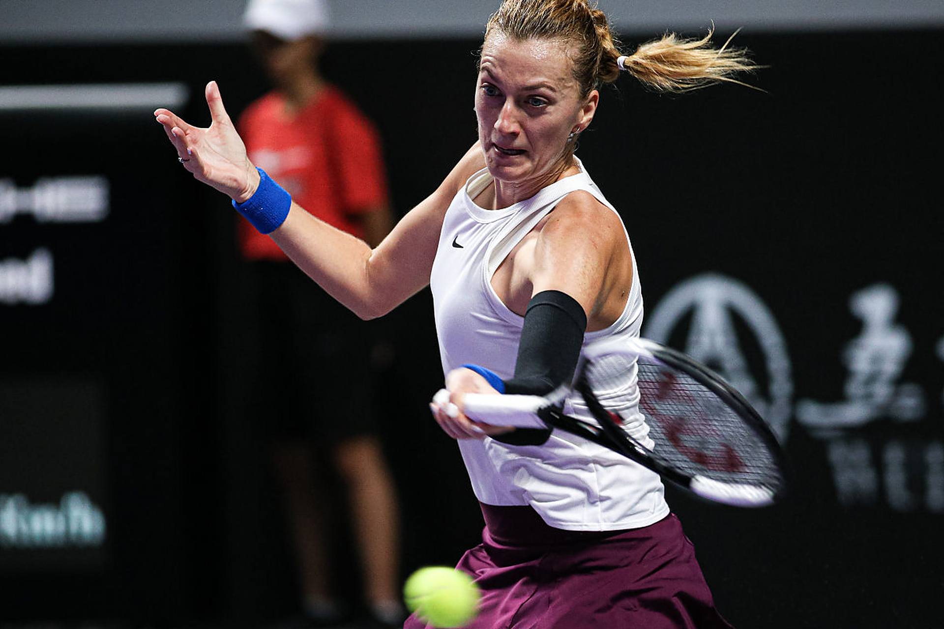 爱游戏试玩科维托娃赛事官方发布惊险取胜新规，篮网争议不断！的简单介绍