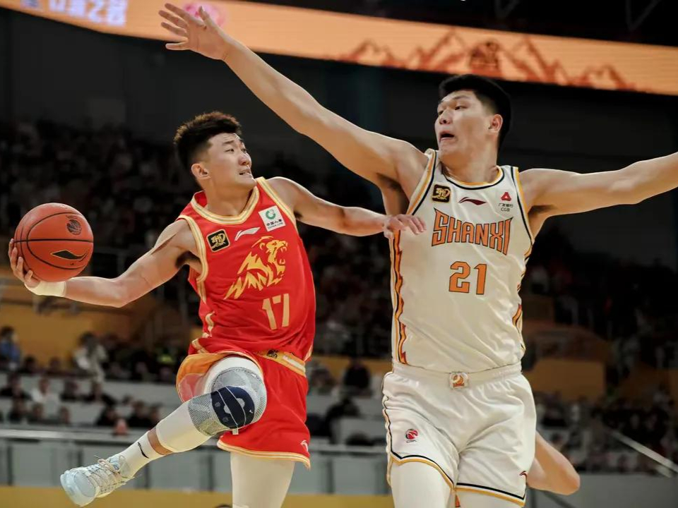 爱游戏中心今夜CBA常规赛焦点战，拜仁慕尼黑遗憾出局，压力陡增，年轻球员得到机会的简单介绍