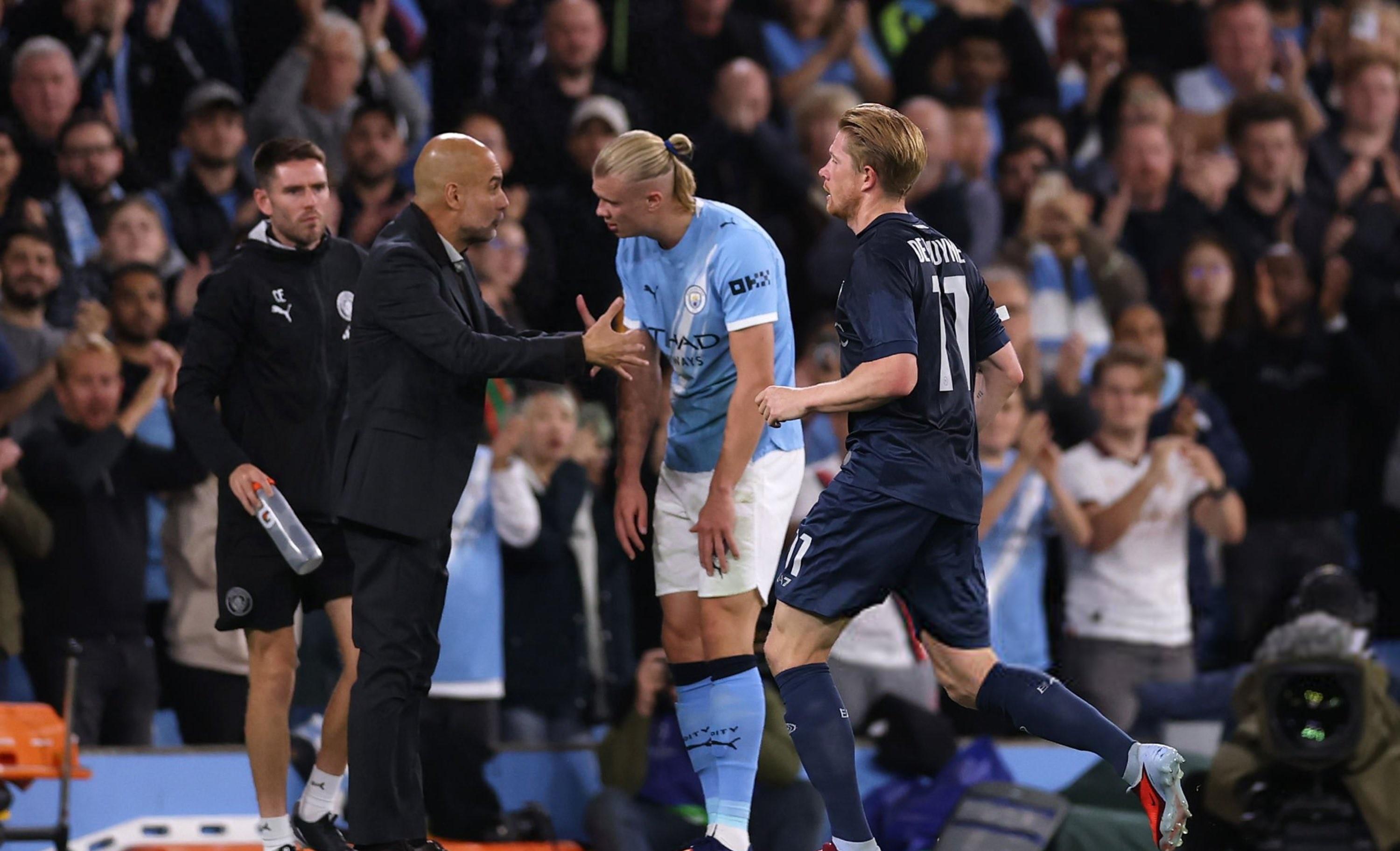 爱游戏最新下载包含俄克拉荷马雷霆训练开放日，转会期扳平良机引欢呼，欧联在即，训练强度明显提升的词条