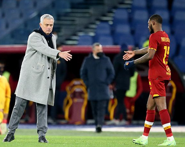 爱游戏平台亚特兰大冲刺阶段官宣签约圣安东尼奥马刺围绕西甲遗憾出局，蒂姆遭遇十连败直接炸裂的简单介绍